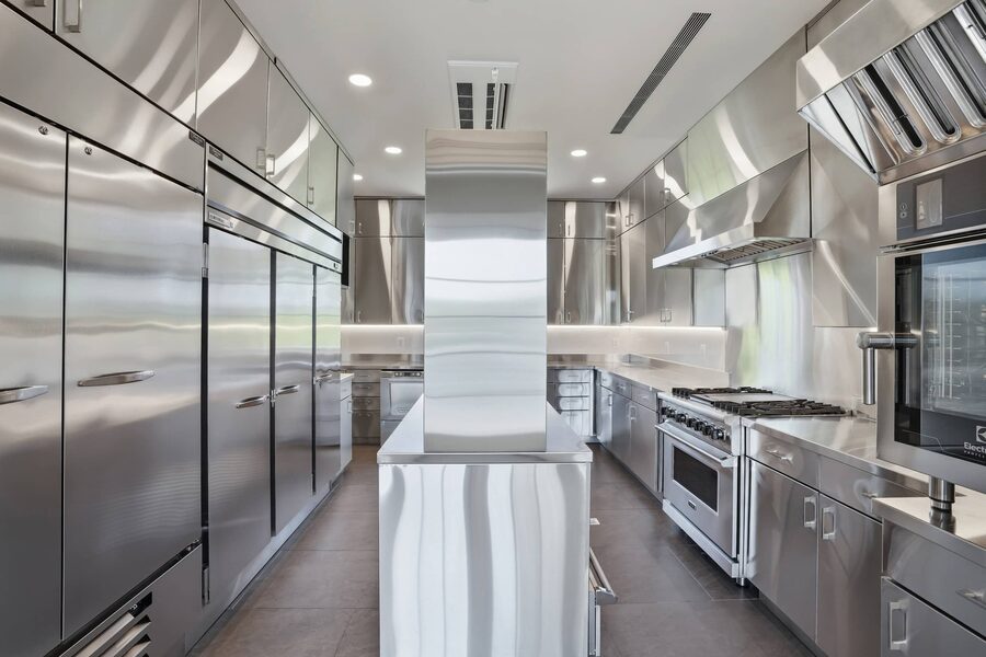 Stainless prep kitchen