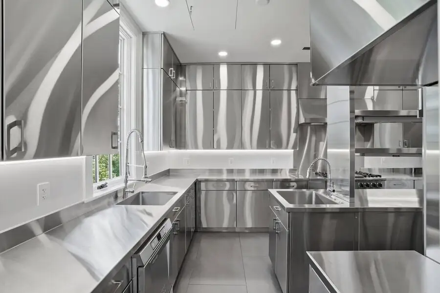 Prep kitchen &mdash; second view